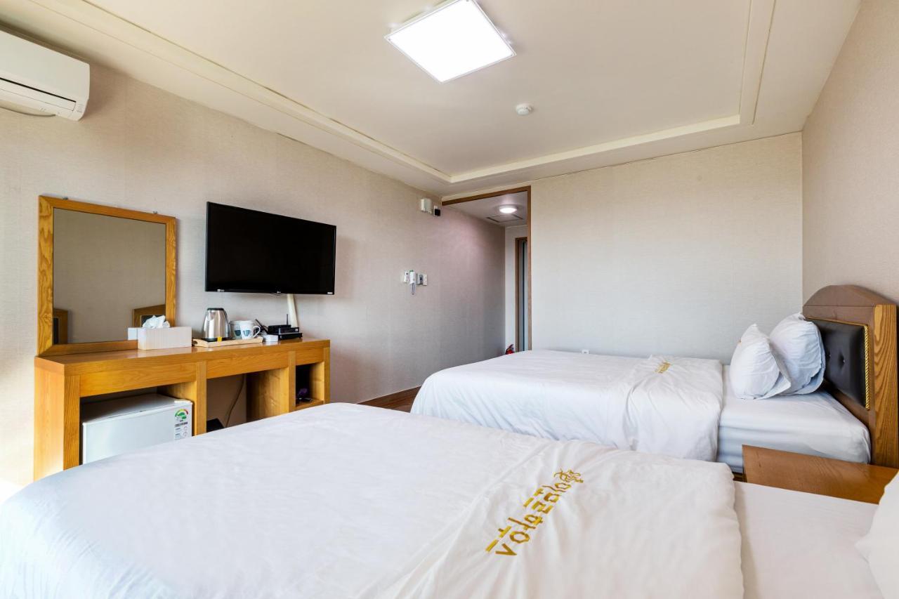 Hotel Amor Чеджудо Экстерьер фото
