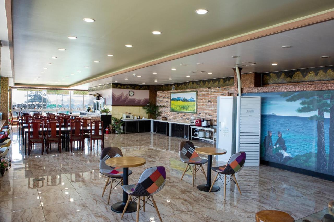 Hotel Amor Чеджудо Экстерьер фото